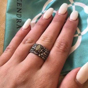 KENDRA SCOTT Size 7 Ring Set in Antique Silver